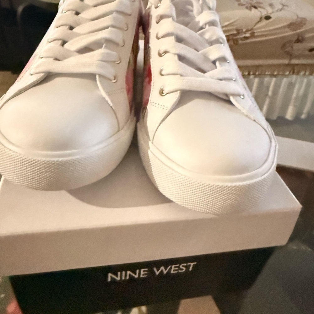 Nine West White‎ and Pink Floral Sneakers - Picture 9 of 16